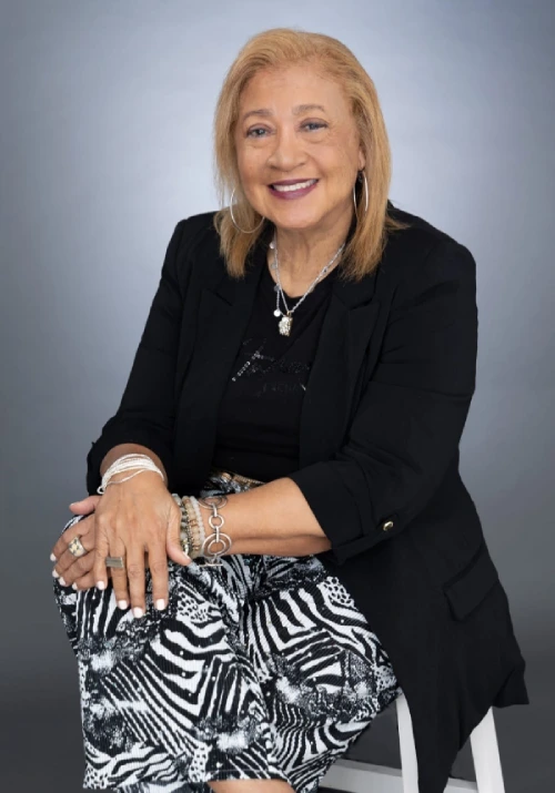 Alice Author